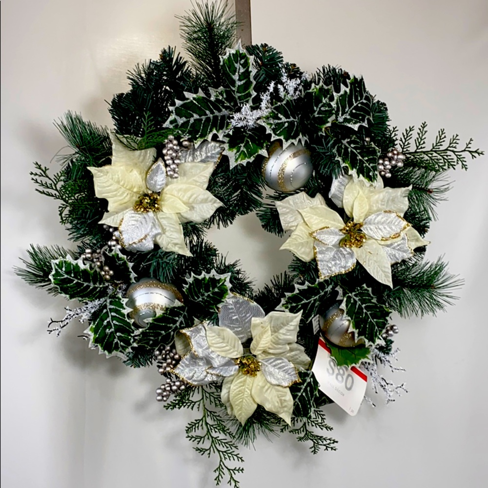24” Pine & White Poinsettia Christmas Wreath
